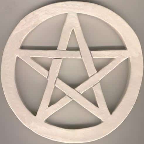 Une note sur le Rituel du Pentagramme par Aleister Crowley